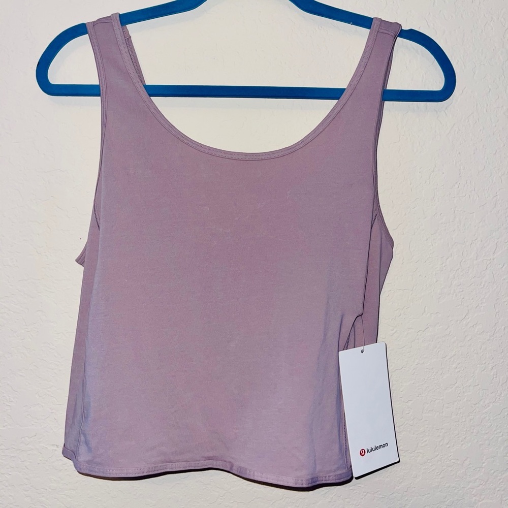Lululemon “It’s a tie” mauve tank